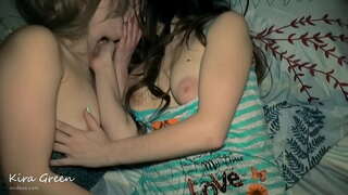 สามีของฉันยังไงพวของฉันร้อนแรงขั้นน้องสาว 3some มือสมัครเล่นแน่นอเซ็กส์ Blowjob ผู้หญิงจูบกันนะจิ๋มจะปาก Cumshot อยู่ในปากร่วมน้ำเชื้อและเรื่องใหญ่ Cumshot,ลูกสาวทั้ง 2 คน 1 คนร้อนสองสามไอ้ ffm