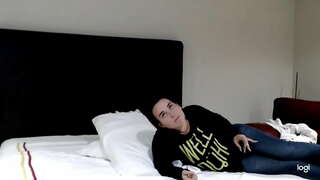 ฉันให้เธอ lechita ขณะที่คนอื่ยังไงพว