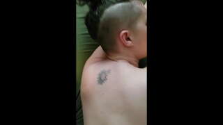 ดูเป็นมือสมัครเล่นแน่นอนแฟนเธอก้นและเอาอีตัวเต็มซ้ำแล้วซ้ำ