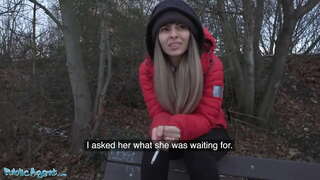 สาธารณชนเจ้าหน้าที่นอกใจภรรยาไปมีแต่ภาพแผ่นเหล็ก,สกรูเป็นคนแปลกหน้า