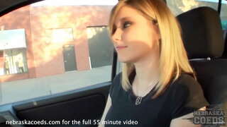 18yo ซิลเวียเปลือยกายไปรอบๆลินคอนเนบราสก้า