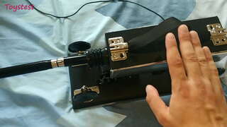 มือสมัครเล่นแน่นอเซ็กส์ครั้งแรกเครื่องทดสอบ