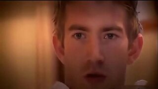 Mag-isa nakikita ang kanyang mga hakbang kapatid na lalaki nagjajakol sa kanyang b