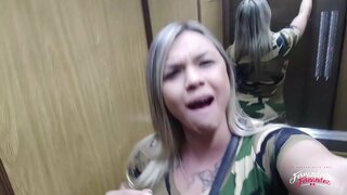 สาวฮอตดูดไอ้จ้อนและเพื่อนของดี.