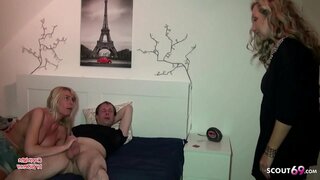 เหมือน MILF กับ Mega ไข่ถูกจับเพื่อนที่ดีที่สุดของคุณตอนการมาพลอดรักกันและจะกลายเป็นมือที่สามเรื่องต้องคุยกัน